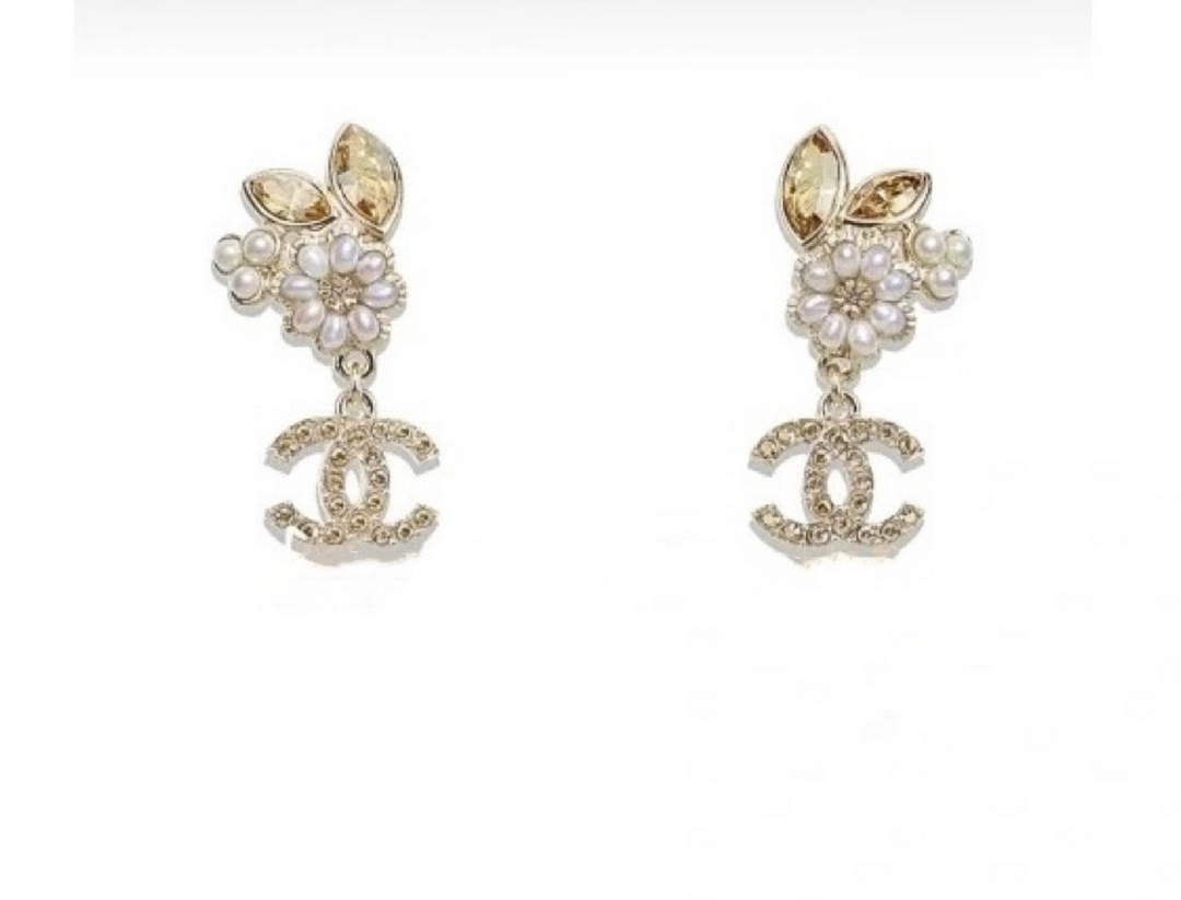 Chanel AB9853 Earring Designer Jewelry CC31520 - Default Title - View 1
