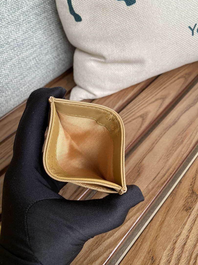 Chanel AP0213 Card Holder Calfskin Beige