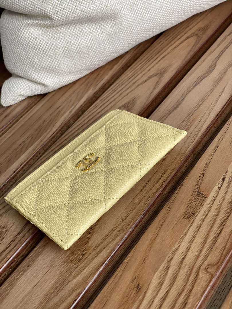 Chanel AP0213 Card Holder Calfskin Yellow