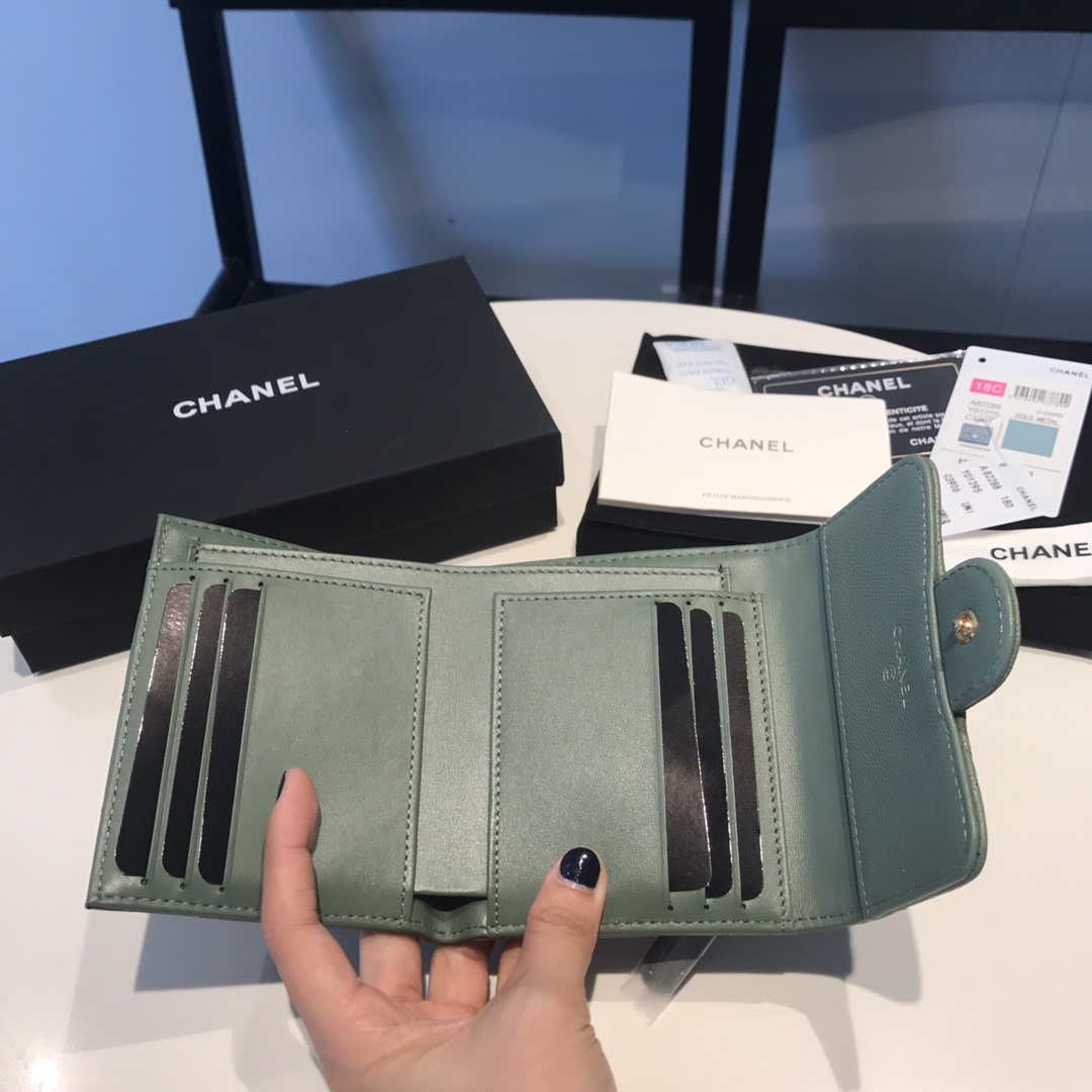 Chanel AP0231 Classic Small FLAP Wallet Calfskin Green Gold - Default Title - View 8