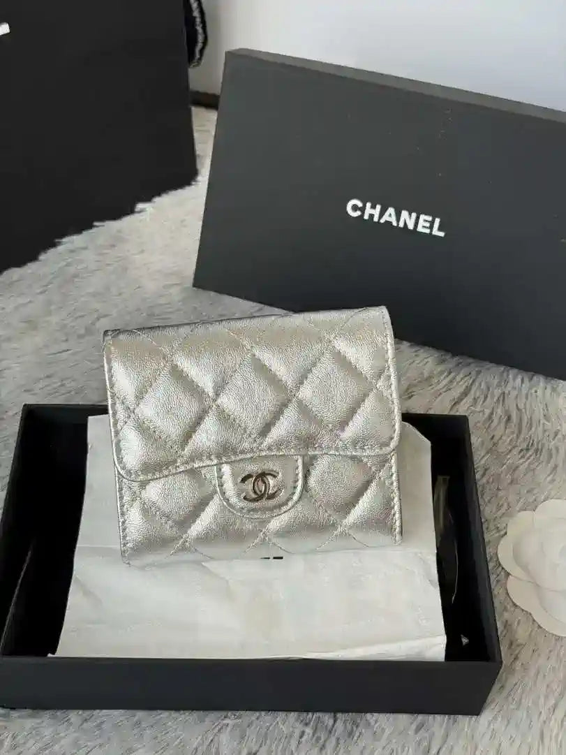 Chanel AP0231 Classic Small FLAP Wallet Silver Lambskin