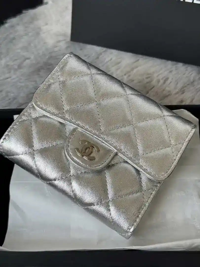 Chanel AP0231 Classic Small FLAP Wallet Silver Lambskin