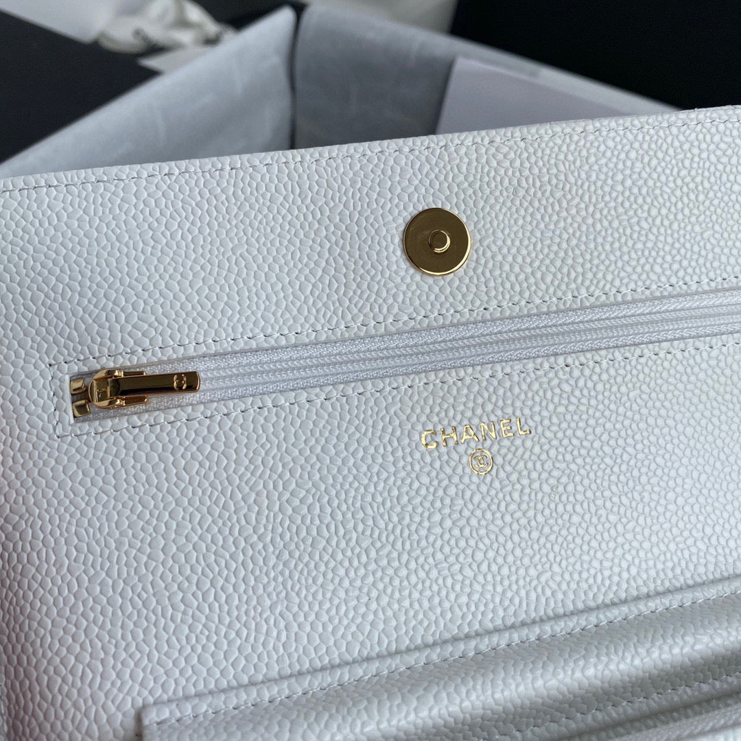 Chanel AP0250 Wallet on Chain Grained Calfskin A33814 White