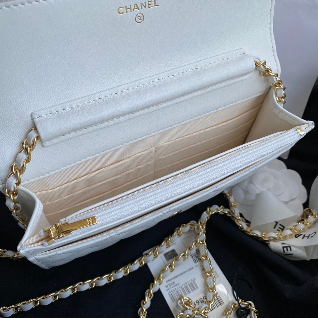 Chanel AP0250 Wallet on Chain Lambskin A33814 White - Default Title - View 9