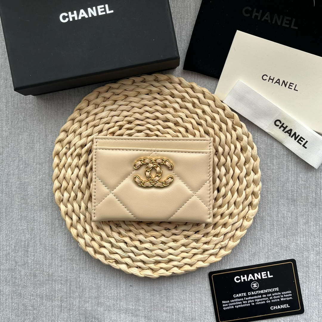 Chanel AP0941 CLASSIC CARD HOLDER Lambskin Beige - Default Title - View 1