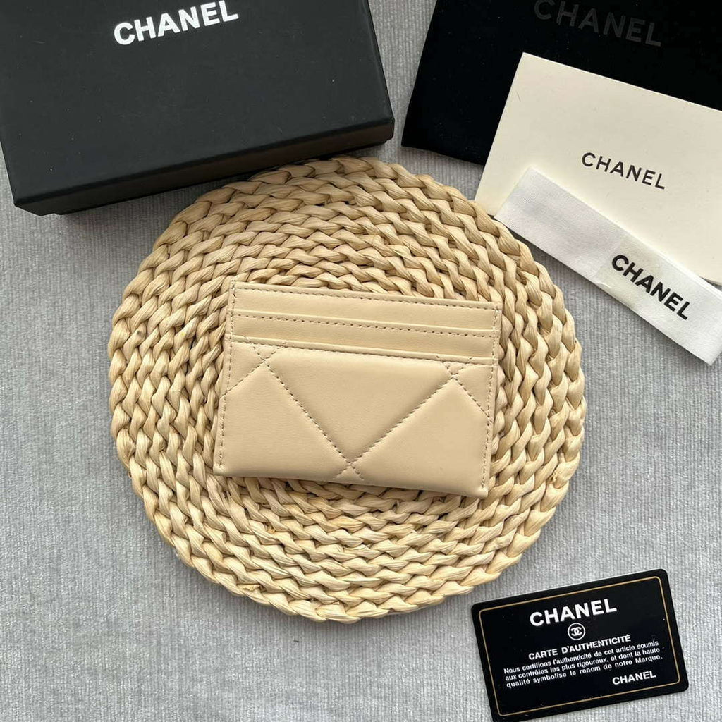 Chanel AP0941 CLASSIC CARD HOLDER Lambskin Beige