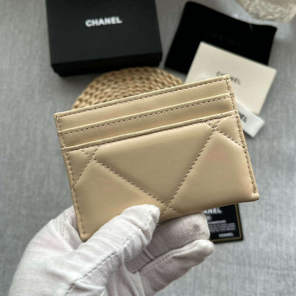 Chanel AP0941 CLASSIC CARD HOLDER Lambskin Beige