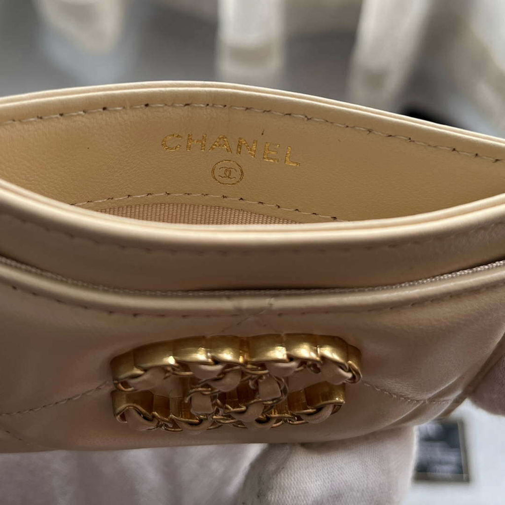 Chanel AP0941 CLASSIC CARD HOLDER Lambskin Beige