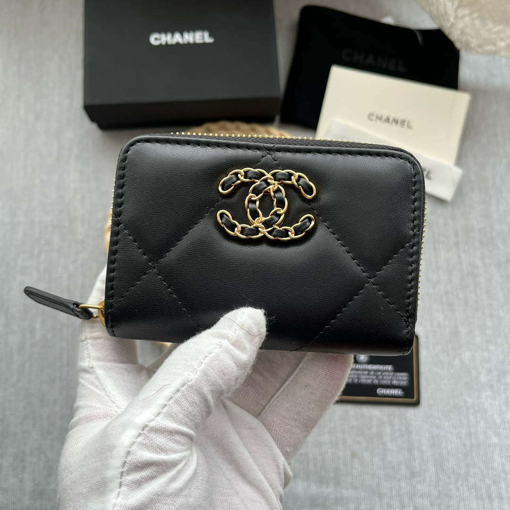 Chanel AP0945 CARD HOLDER Lambskin Black