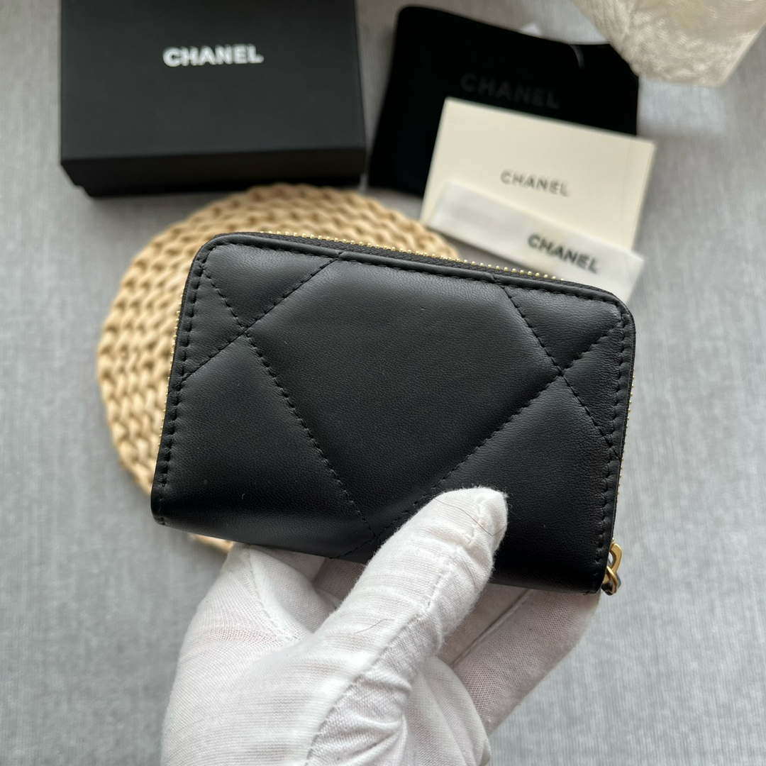 Chanel AP0945 CARD HOLDER Lambskin Black