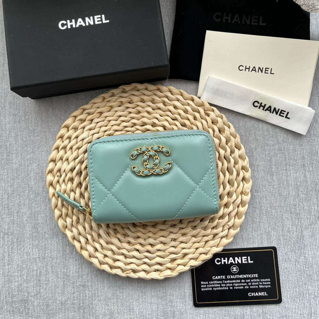 Chanel AP0945 CARD HOLDER Lambskin Blue - Default Title - View 1