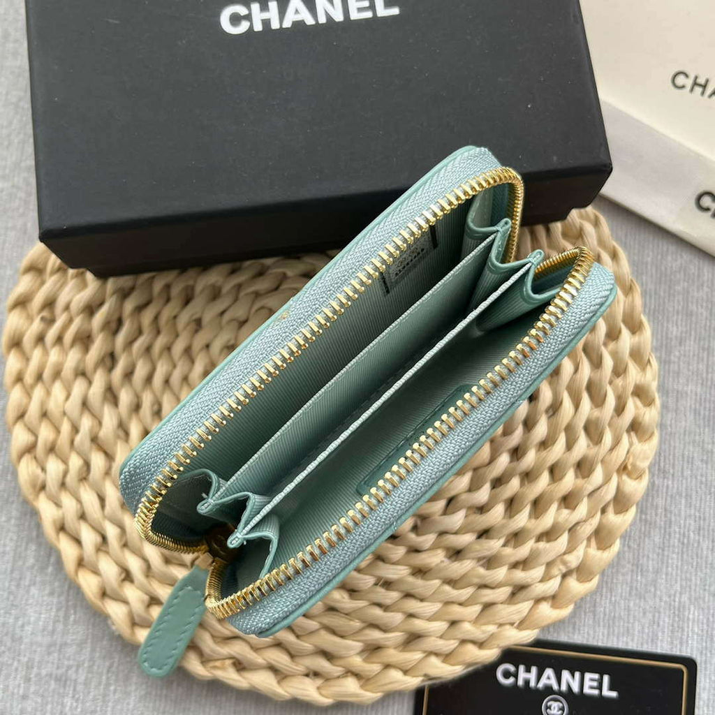 Chanel AP0945 CARD HOLDER Lambskin Blue