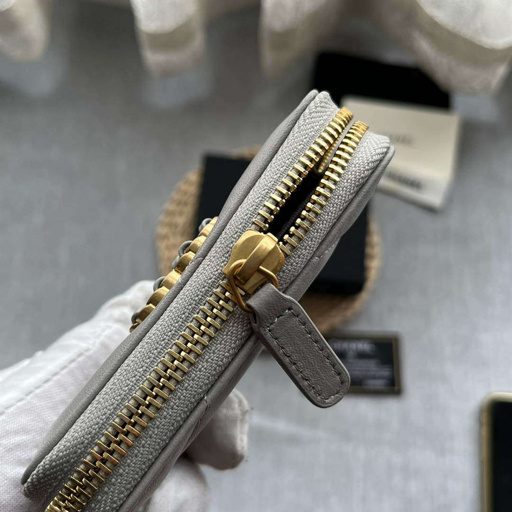 Chanel AP0945 CARD HOLDER Lambskin Gray