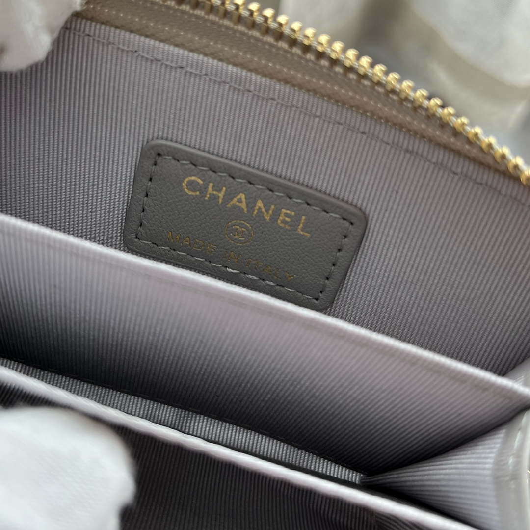 Chanel AP0945 CARD HOLDER Lambskin Gray