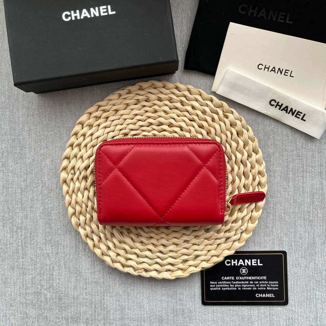 Chanel AP0945 CARD HOLDER Lambskin Red