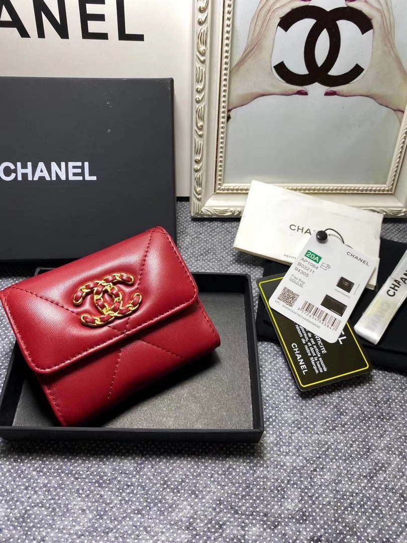 Chanel AP1064 CARD HOLDER Lambskin Red