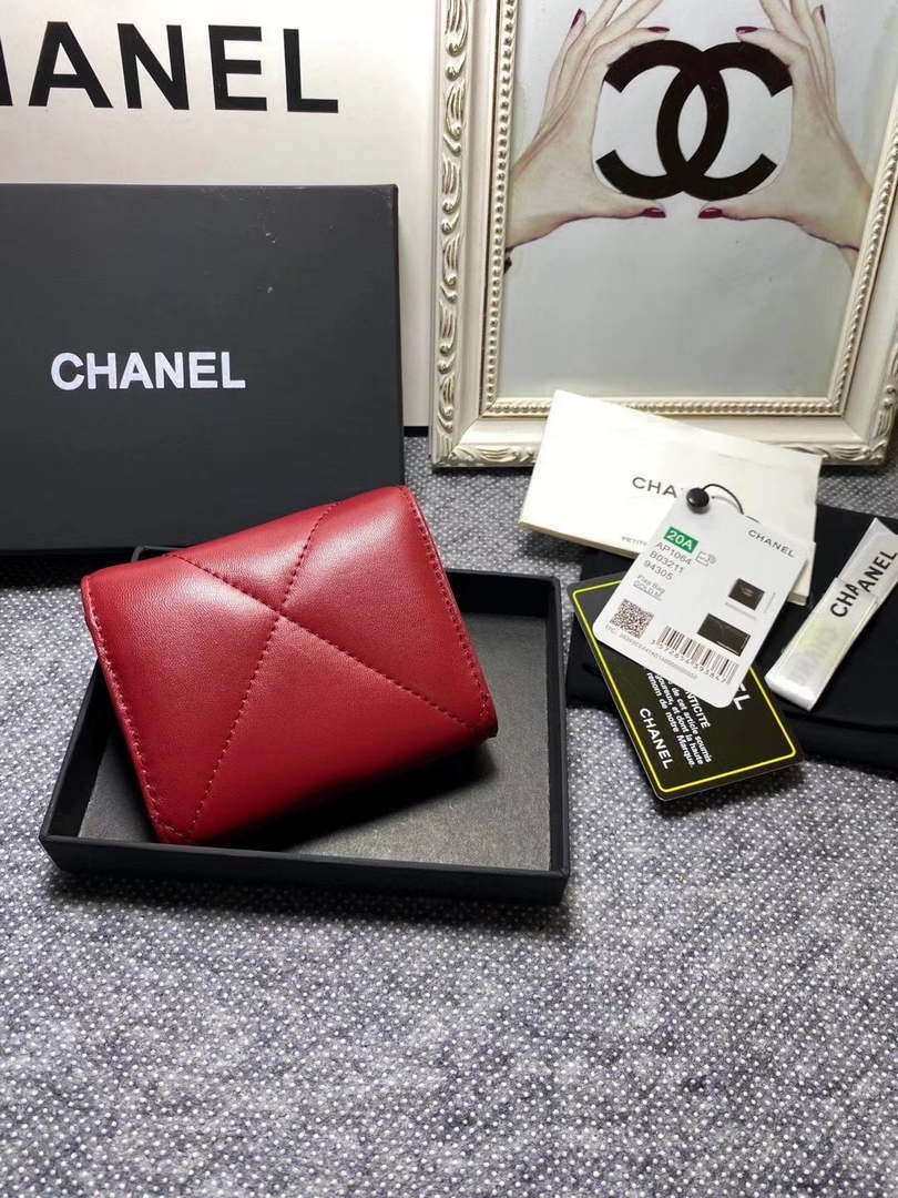 Chanel AP1064 CARD HOLDER Lambskin Red