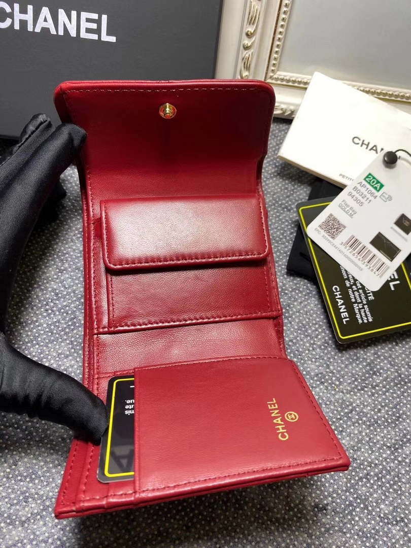 Chanel AP1064 CARD HOLDER Lambskin Red