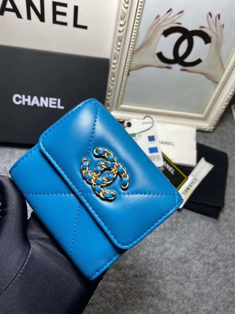 Chanel AP1064 CARD HOLDER Lambskin Sky Blue