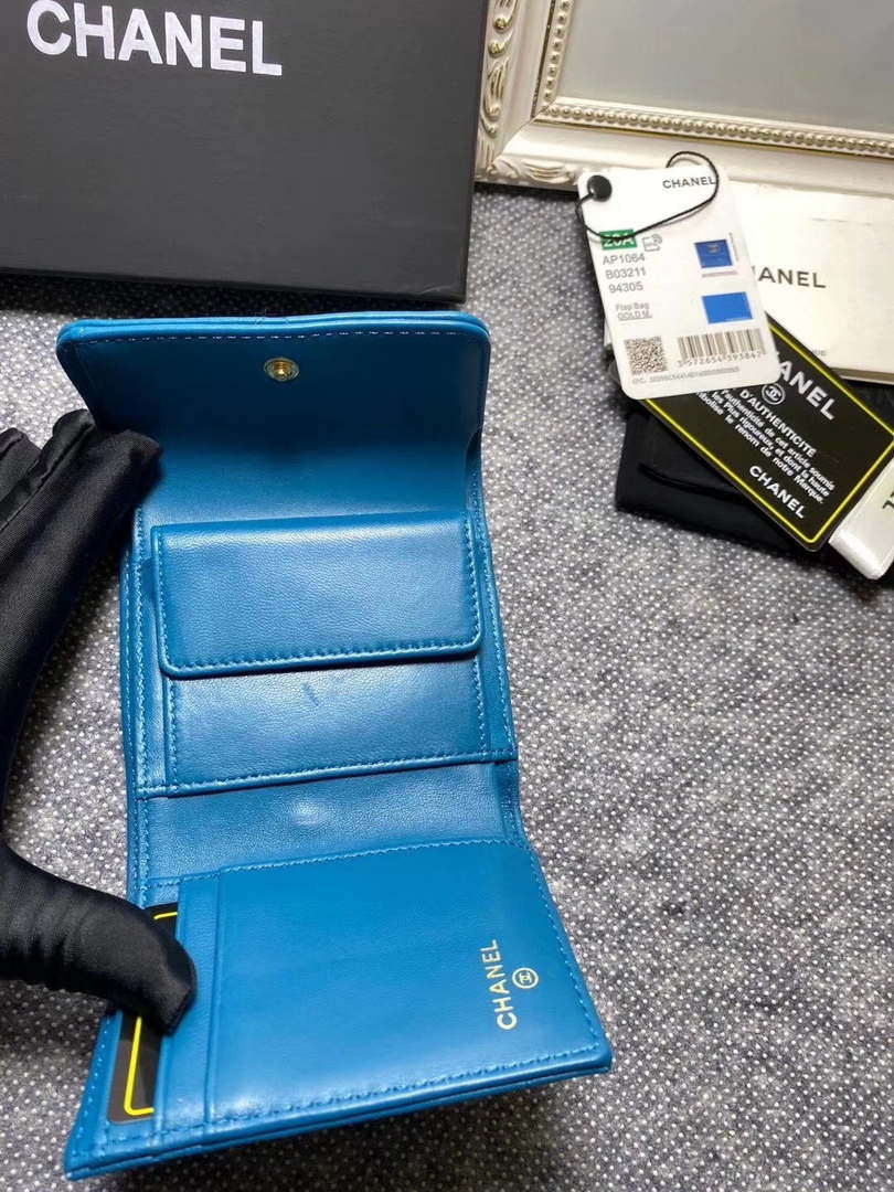 Chanel AP1064 CARD HOLDER Lambskin Sky Blue