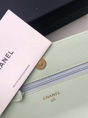 Chanel AP0957 19 Wallet on Chain Woc Shiny Lambskin Green Silver - Default Title - View 5