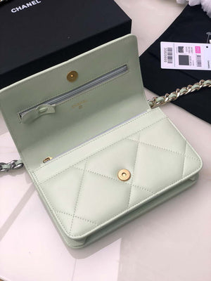 Chanel AP0957 19 Wallet on Chain Woc Shiny Lambskin Green Silver - Default Title - View 6