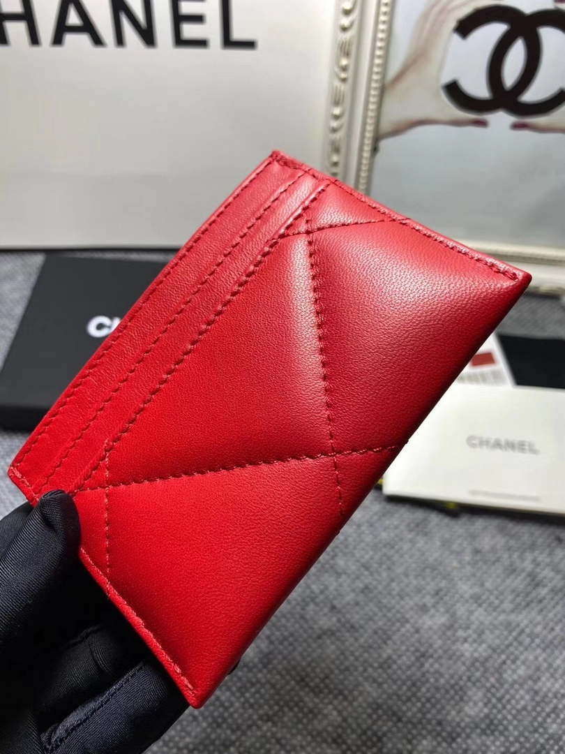 Chanel AP0960 19 CLASSIC CARD HOLDER Lambskin Red
