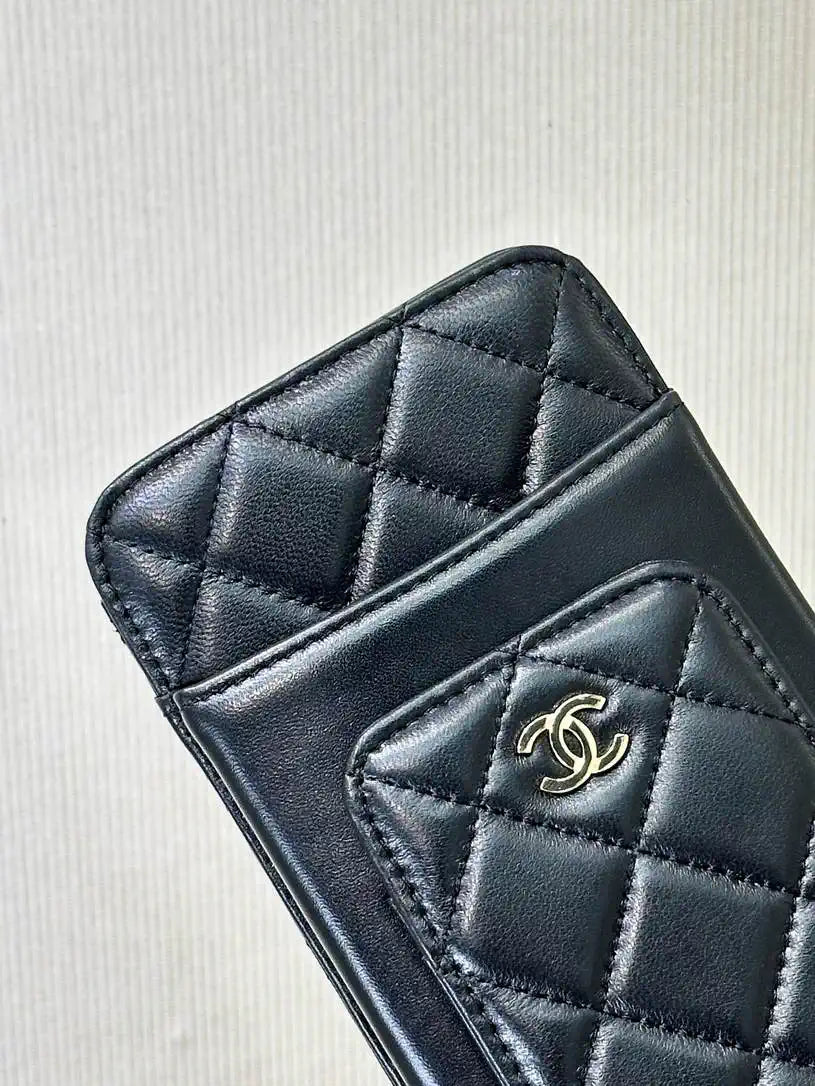 Chanel AP0990 25B Phone Bag Lambskin Black