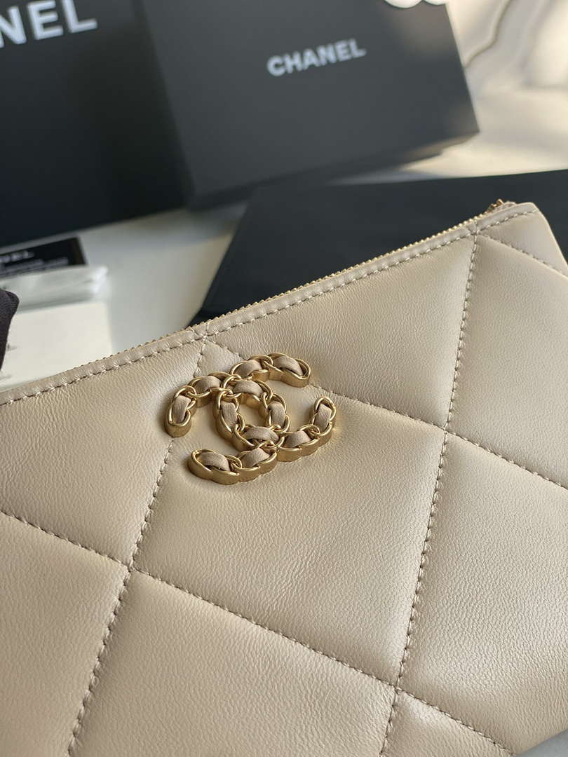 Chanel AP1059 Pouche Lambskin bag Wallet Card Holder Beige - Default Title - View 6