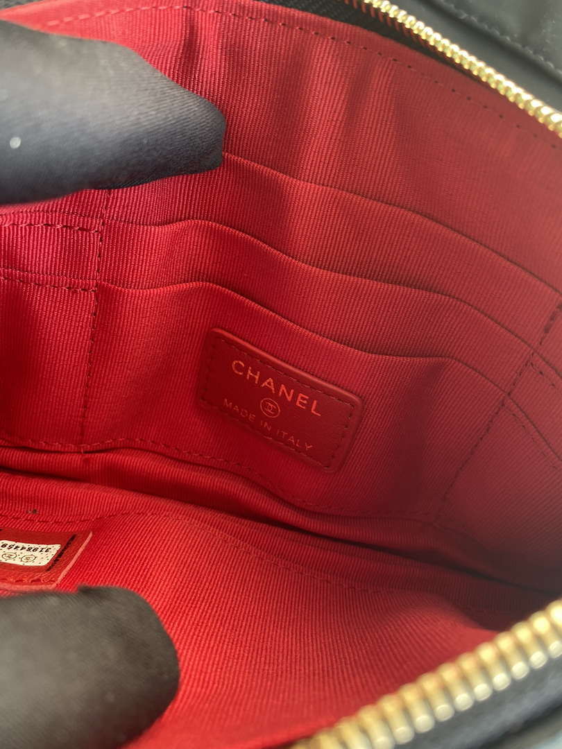 Chanel AP1059 Pouche Lambskin bag Wallet Card Holder Black
