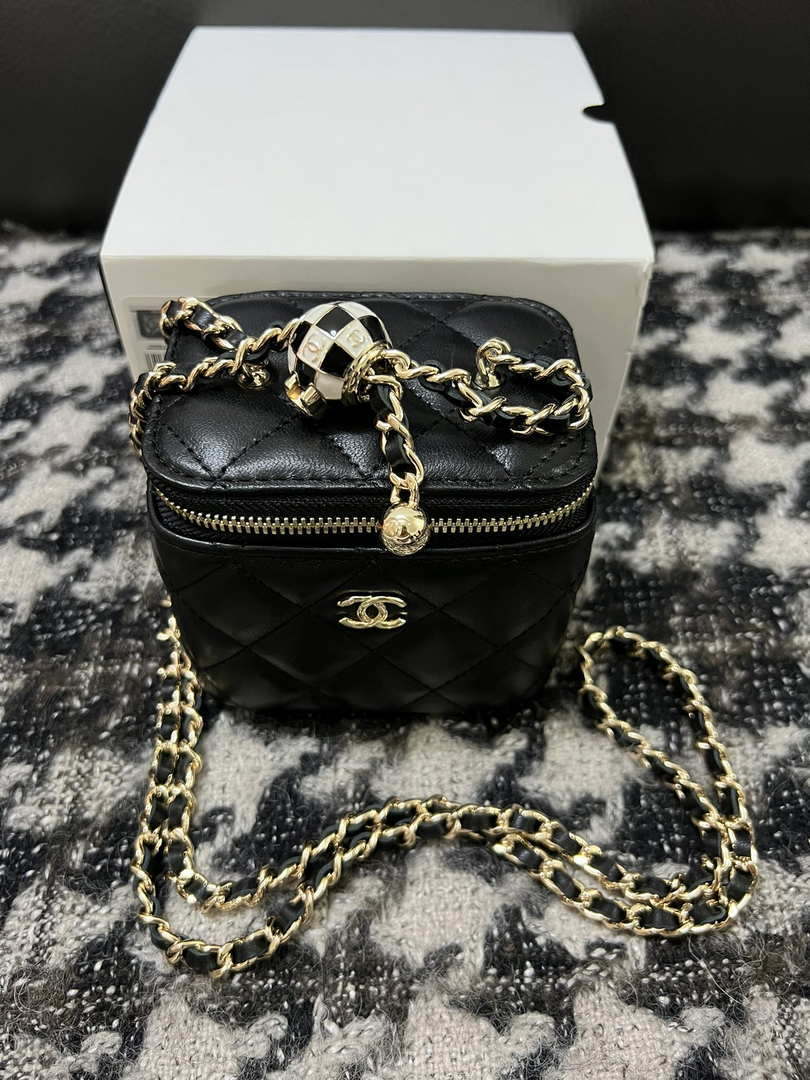 Chanel AP1447 Small Vanity With Chain Calfskin Black - Default Title - View 1