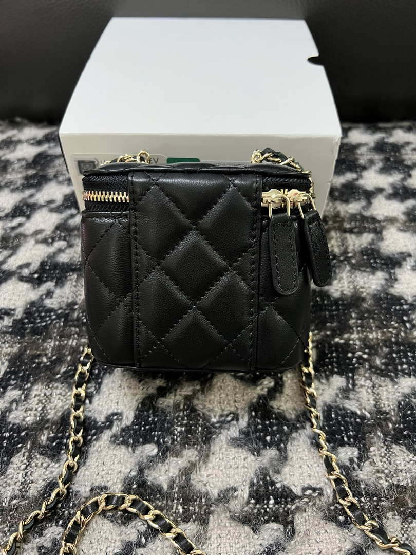 Chanel AP1447 Small Vanity With Chain Calfskin Black