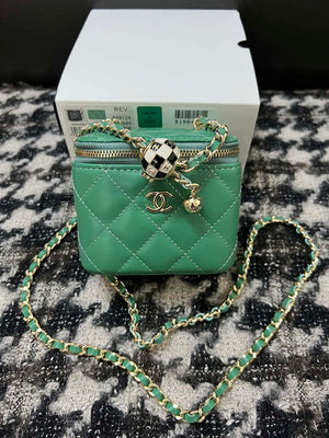 Chanel AP1447 Small Vanity With Chain Calfskin Green - Default Title - View 1
