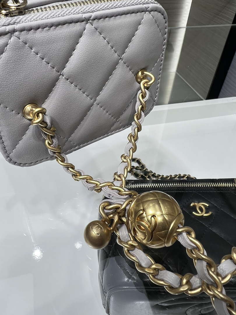Chanel AP1447 small Vanity with chain lambskin gold Adjustable small gold balls Gray