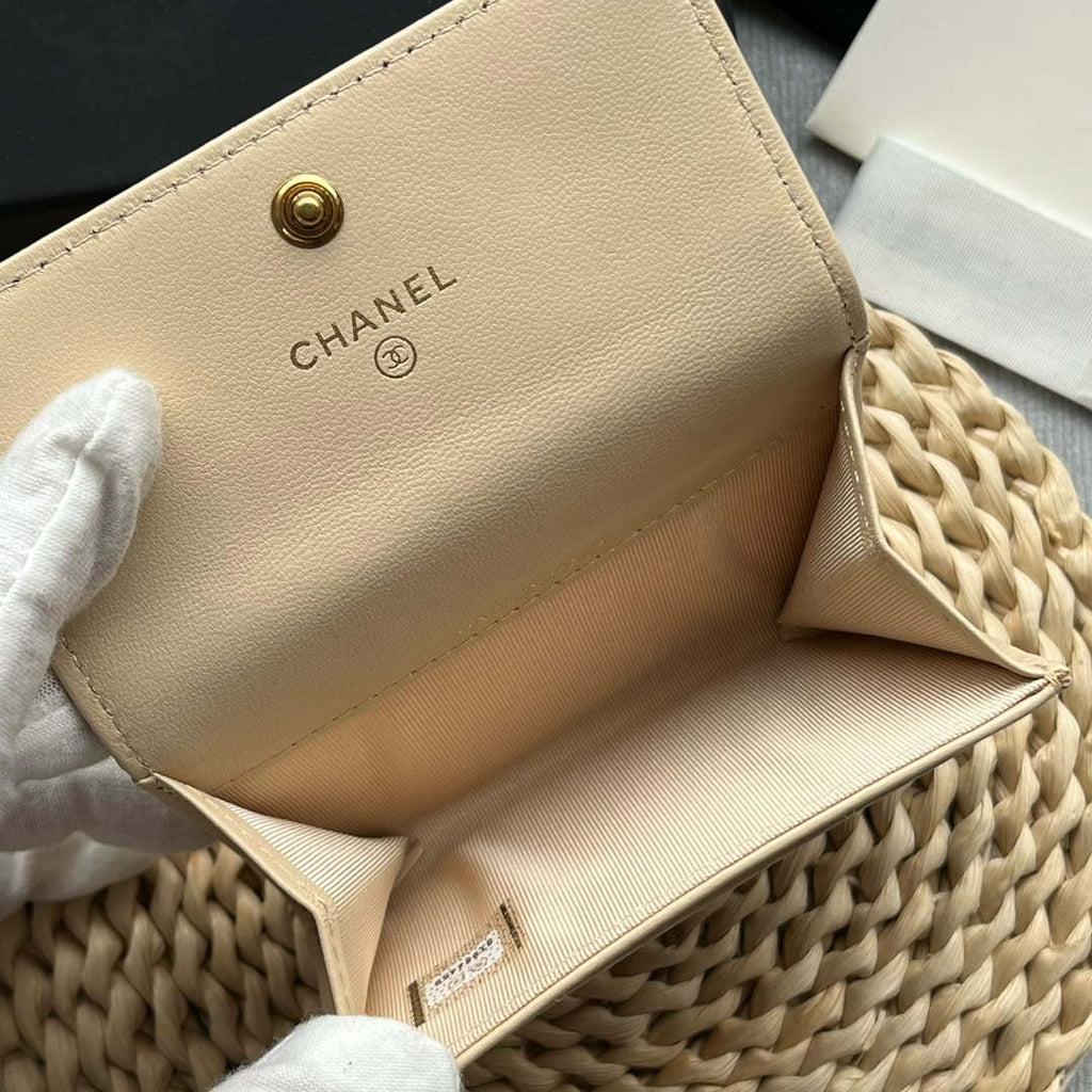 Chanel AP1790 19 flap Card Holder shiny lambskin gold tone ruthenium finish metal Beige