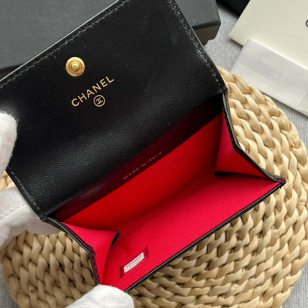 Chanel AP1790 19 flap Card Holder shiny lambskin gold tone ruthenium finish metal Black