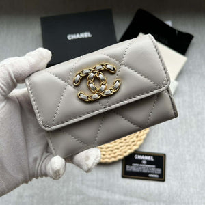 Chanel AP1790 19 flap Card Holder shiny lambskin gold tone ruthenium finish metal Gray - Default Title - View 3