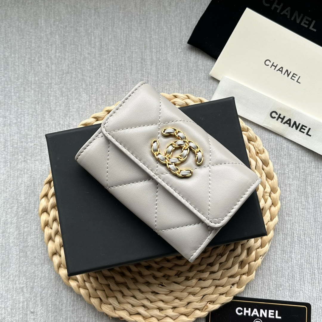 Chanel AP1790 19 flap Card Holder shiny lambskin gold tone ruthenium finish metal Gray - Default Title - View 5