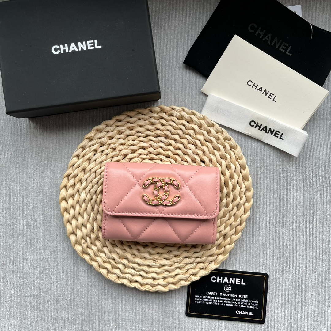 Chanel AP1790 19 flap Card Holder shiny lambskin gold tone ruthenium finish metal Pink - Default Title - View 1