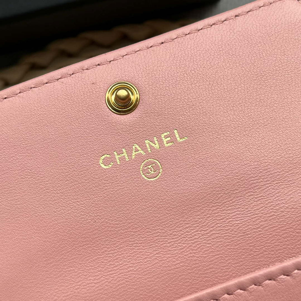 Chanel AP1790 19 flap Card Holder shiny lambskin gold tone ruthenium finish metal Pink