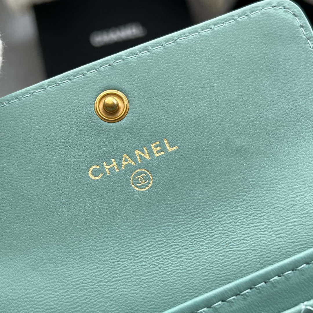 Chanel AP1790 19 flap Card Holder shiny lambskin gold tone ruthenium finish metal Blue