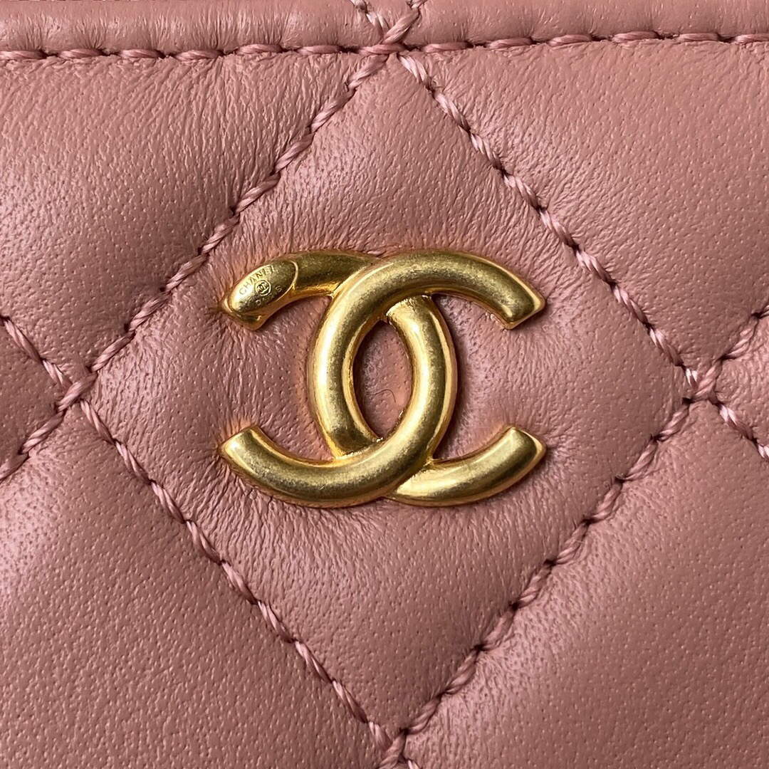 Chanel AP2303 Clutch With Chain in Lambskin Baby Pink