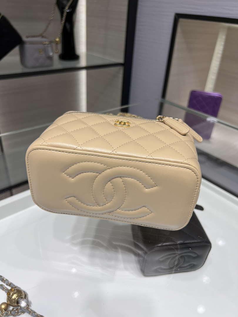 Chanel AP2303 Clutch With Chain in Lambskin gold balls Apricot