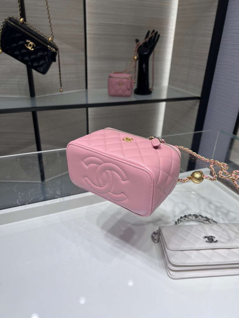 Chanel AP2303 Clutch With Chain in Lambskin gold balls Light Pink