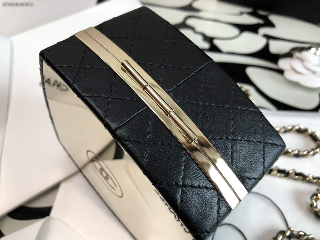 Chanel AP2398 Small Vanity Case Lambskin gold-tone metal Black and Gold - Default Title - View 6