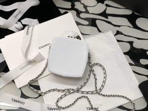 Chanel AP2398 Small Vanity Case Lambskin gold-tone metal White and Silver - Default Title - View 6
