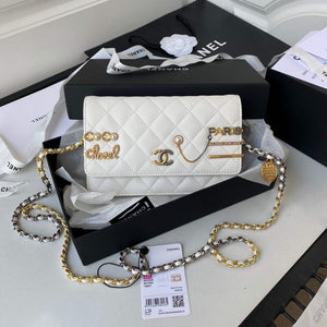 Chanel AP2508 Wallet On Chain Lambskin Shoulder Bag White - Default Title - View 1