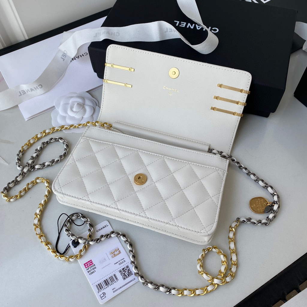 Chanel AP2508 Wallet On Chain Lambskin Shoulder Bag White