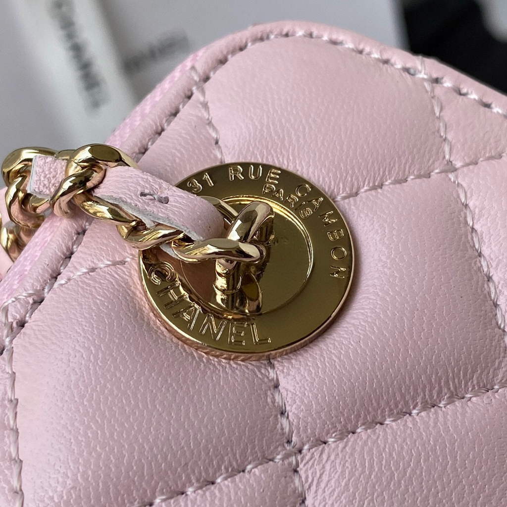 Chanel AP2581 Small Vanity with Chain lambskin Pink