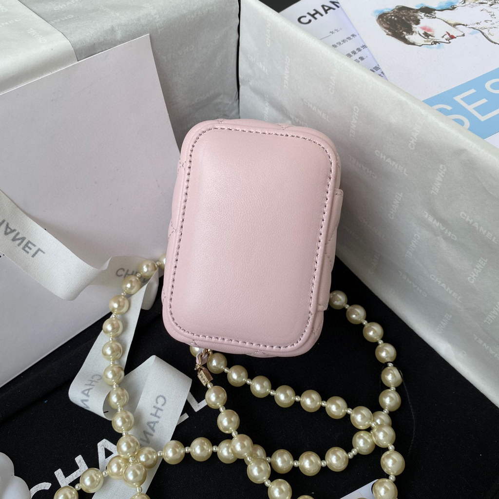 Chanel AP2581 Small Vanity with Chain lambskin Pink
